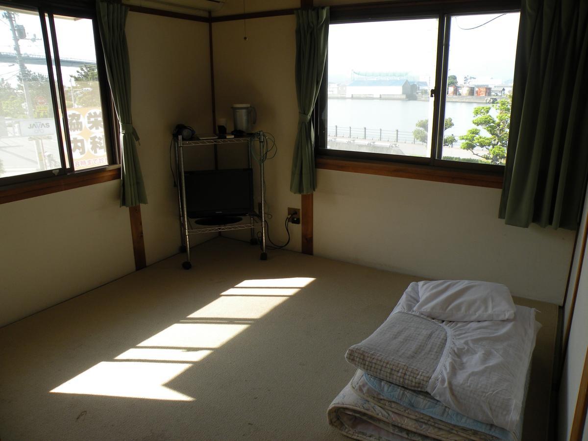 Business Hotel Minshuku Minato Tokushima Zewnętrze zdjęcie