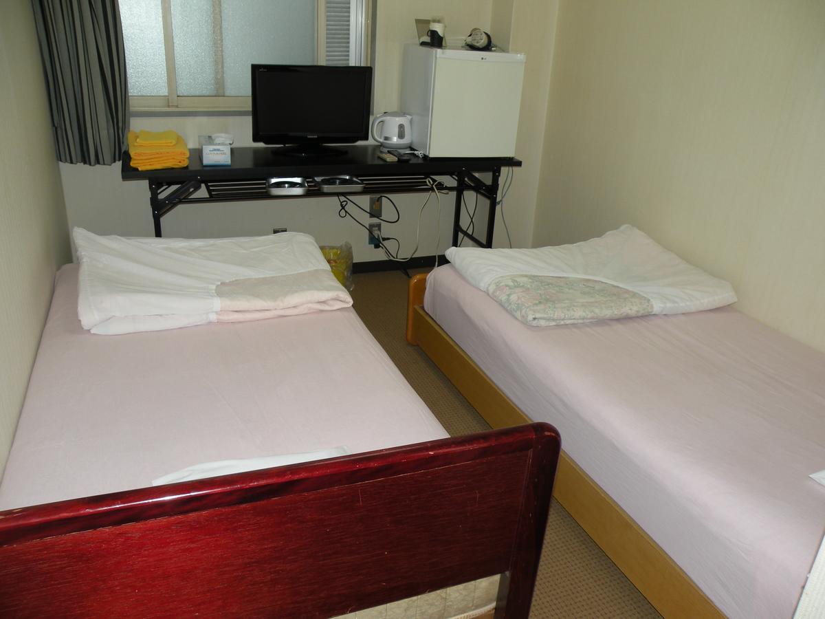 Business Hotel Minshuku Minato Tokushima Zewnętrze zdjęcie